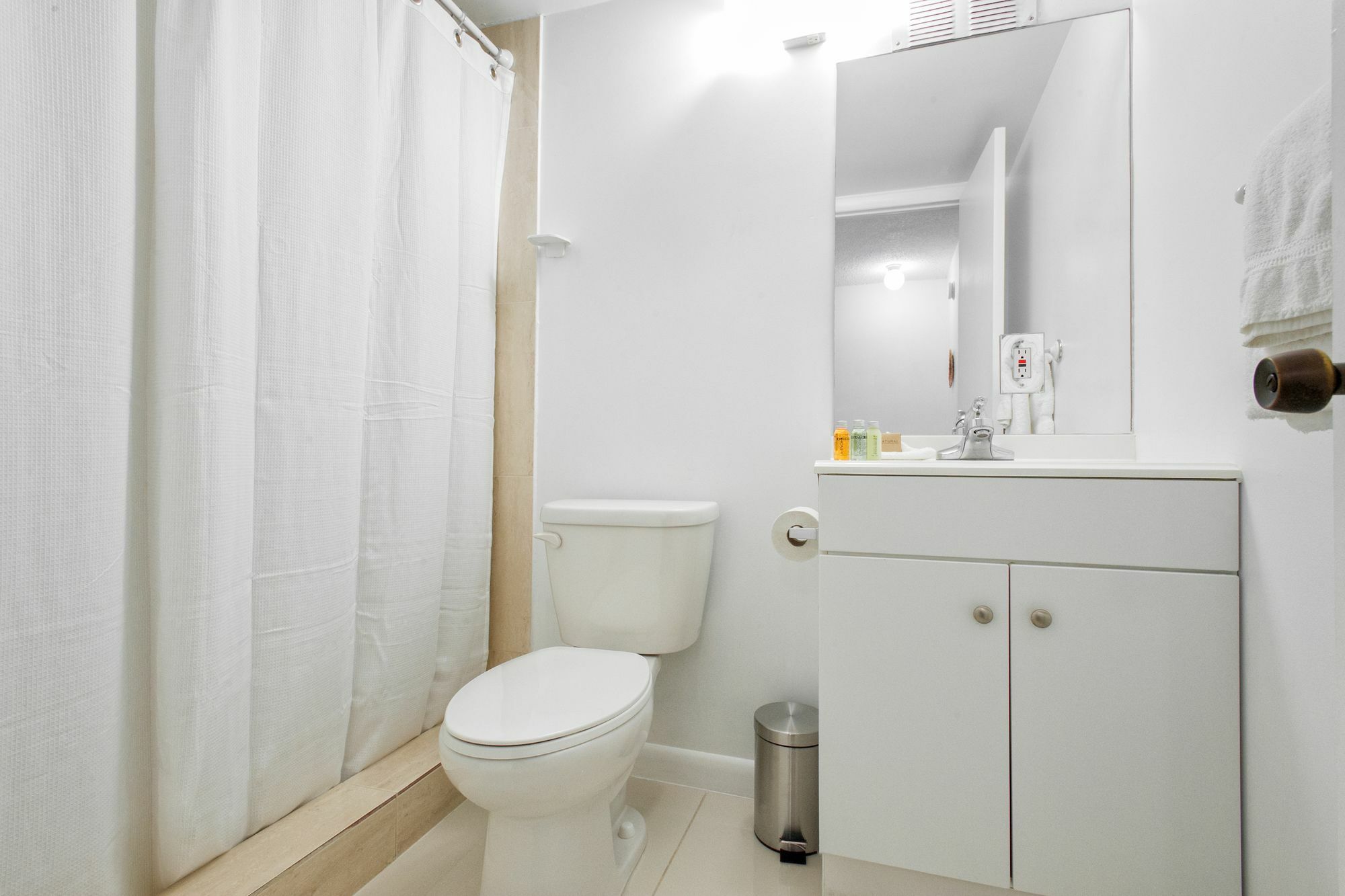 Artsy 2br In River By Sonder Pensão